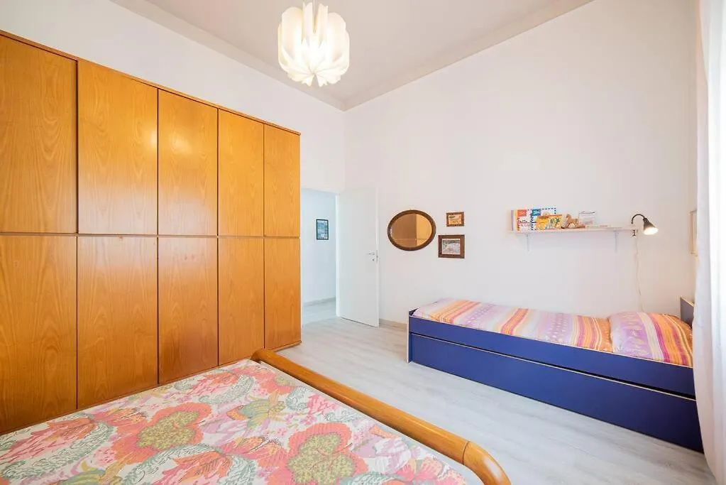 Giglio Di Mare, Darsena Viareggio Apartment