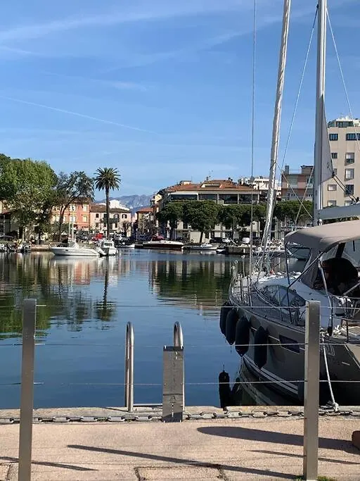 Giglio Di Mare, Darsena Viareggio Apartment
